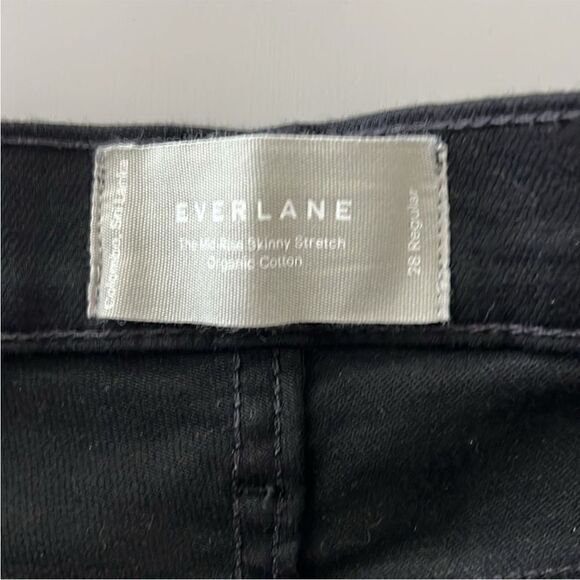 NWT Everlane The Mid-Rise Skinny Stretch Jean in
Black Size 28 - Picture 6 of 12
